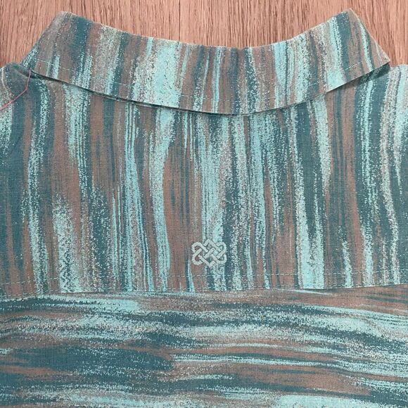 Sherpa Adventure Gear Short Sleeve Shirt Green Geometric Plaid Large - Picture 7 of 8